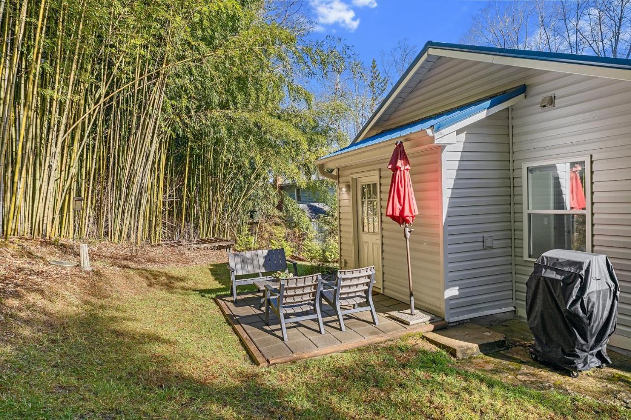 The Bamboo Bungalow Хендерсонвилл Экстерьер фото